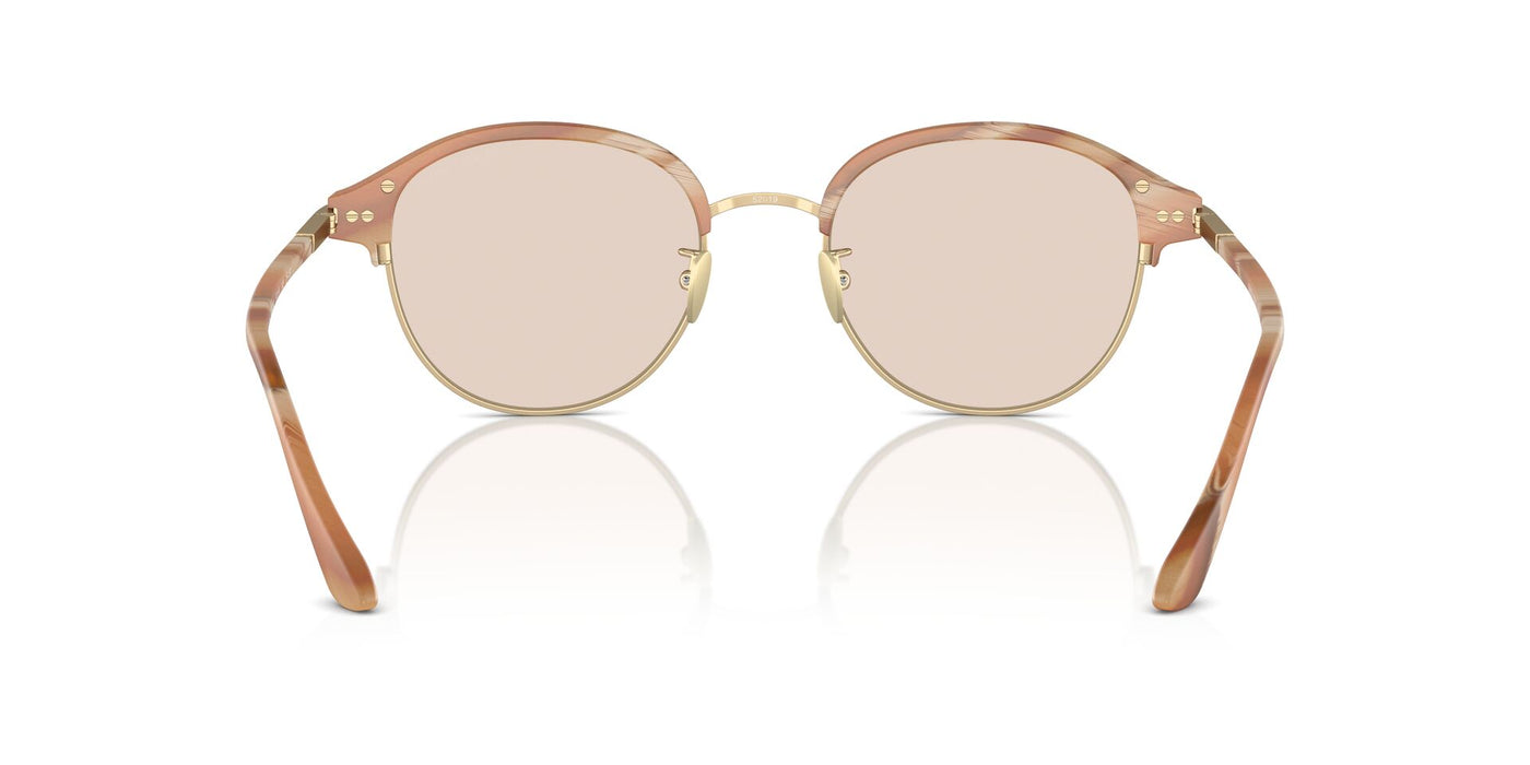 Giorgio Armani AR8215 Matte Honey Horn/Brown Photochromic #colour_matte-honey-horn-brown-photochromic