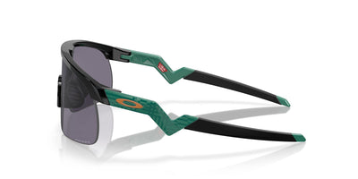 Oakley Junior Resistor OJ9010 Black/Prizm Grey #colour_black-prizm-grey