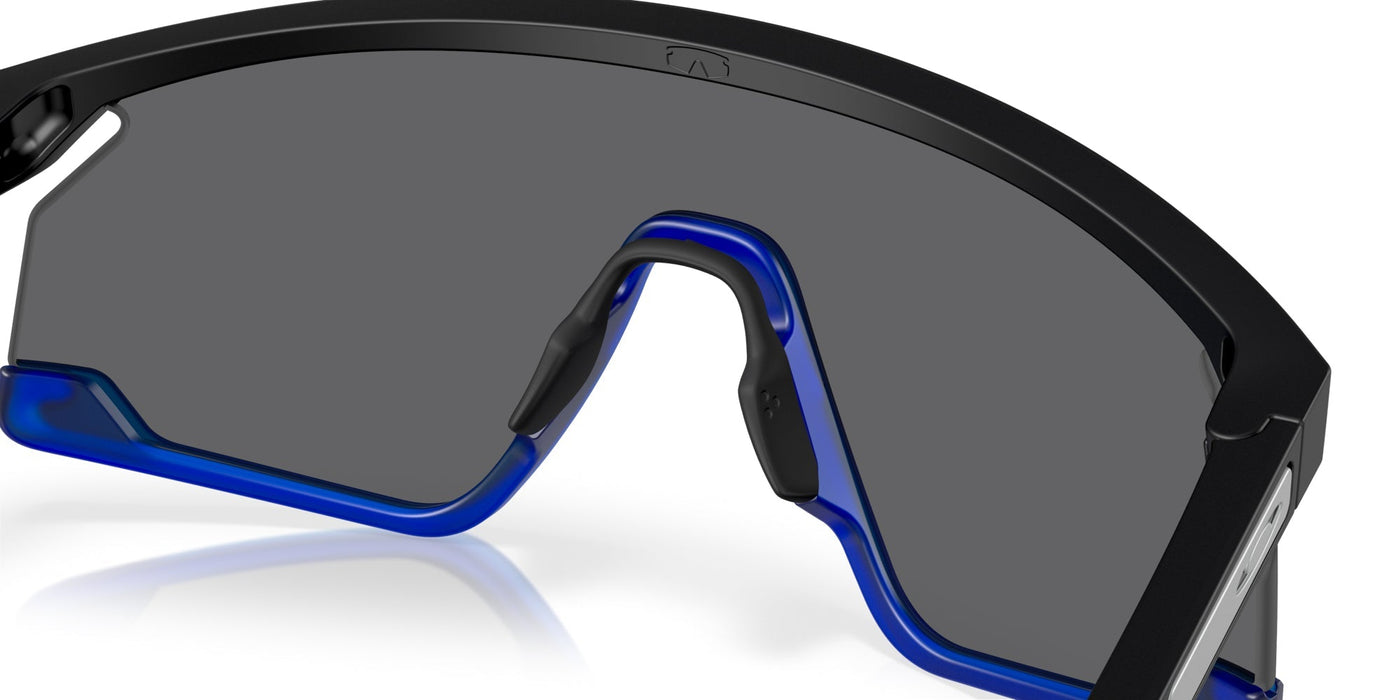 Oakley BXTR OO9280 Matte Black/Prizm Black #colour_matte-black-prizm-black