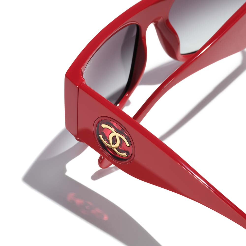 #colour_coral-red-grey-gradient