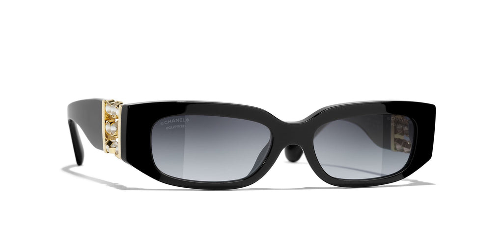 #colour_black-grey-gradient-polarised
