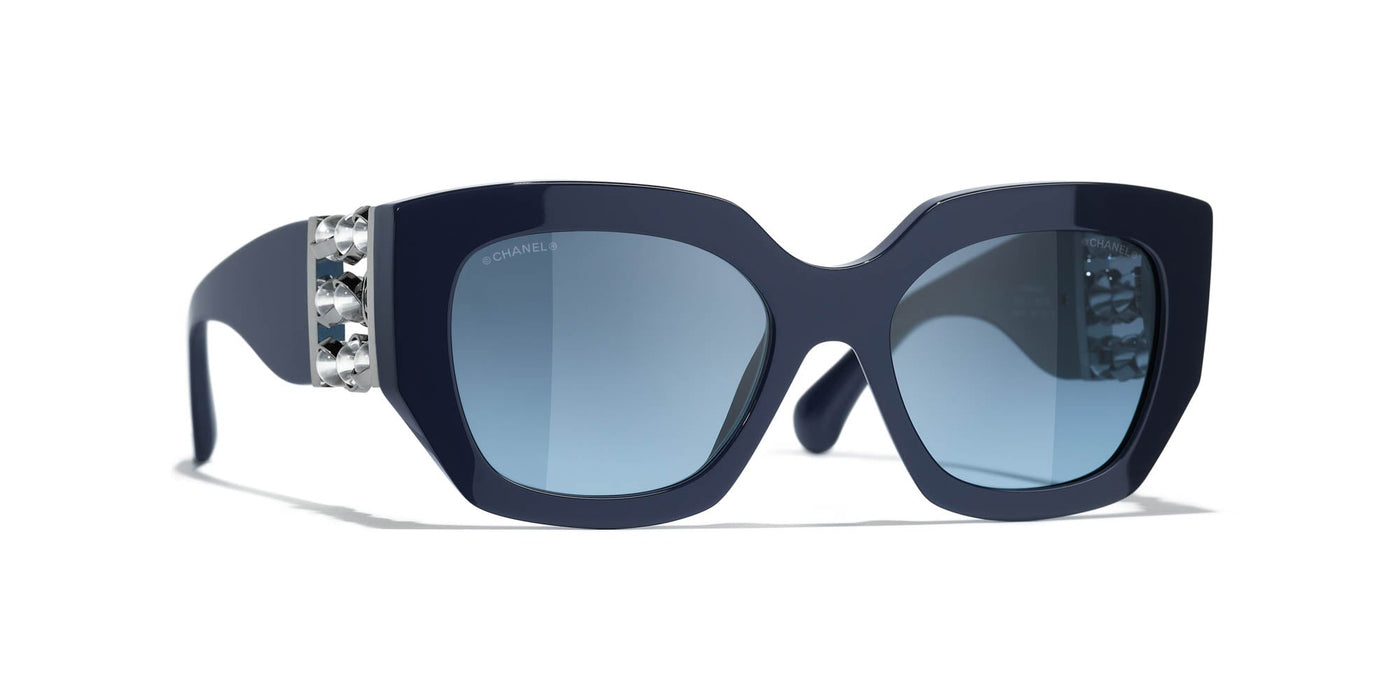 #colour_dark-blue-grey-blue-gradient