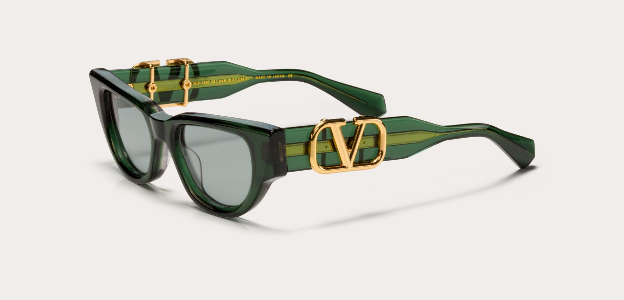 Valentino V Due VLS103 Cat Eye Sunglasses | Maverick & Wolf