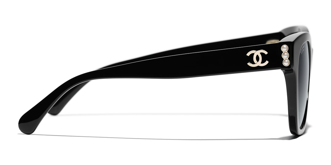 WINTER22-A71494-X08221-